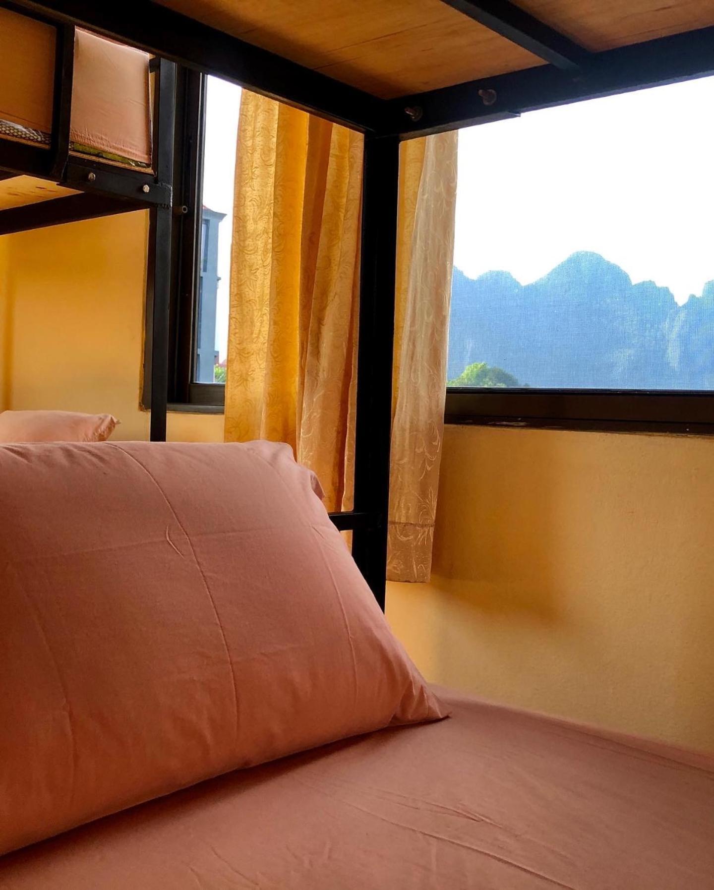 Easy Go Backpacker Hostel วังเวียง ภายนอก รูปภาพ